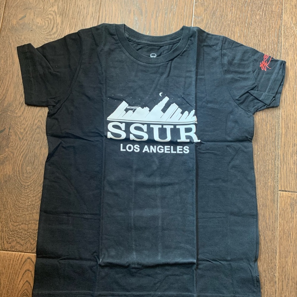 SSUR black tee kids size 10 Los Angeles brand new